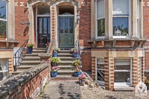 Photo 23- click for photo gallery